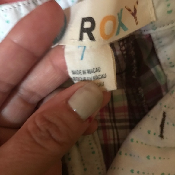 2 pr cute Bermuda shorts Roxy union bay - Picture 3 of 4